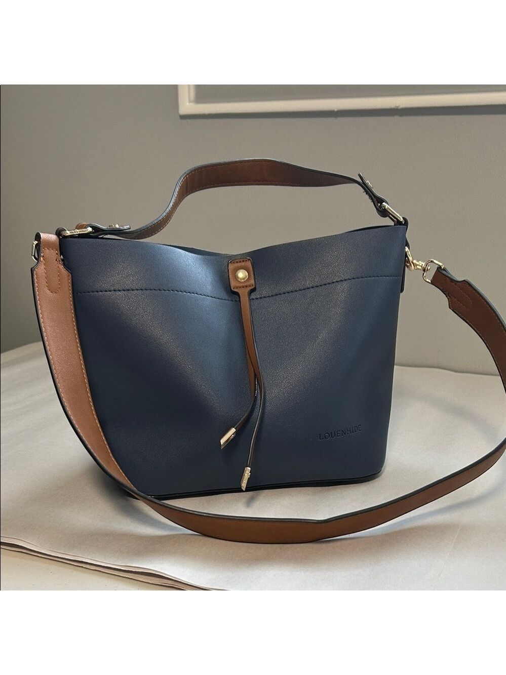 Louenhide Navy Brown Crossbody Bag